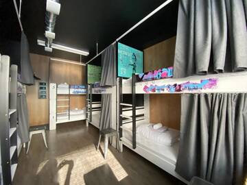 Фото номера Кровать в общем 8-местном номере для мужчин и женщин Хостелы Time Hostel &amp; Apartments г. Йювяскюля 11