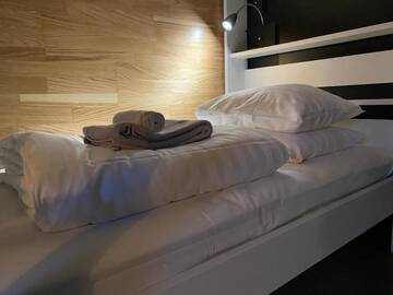Фото номера Кровать в общем 8-местном номере для мужчин и женщин Хостелы Time Hostel &amp; Apartments г. Йювяскюля 18