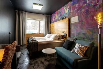 Фото номера Двухместный номер с 1 кроватью и общей ванной комнатой Хостелы Time Hostel &amp; Apartments г. Йювяскюля 15