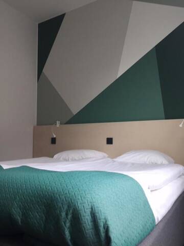 Фото номера Стандартный трехместный номер Отель GreenStar Hotel Jyväskylä г. Йювяскюля 15