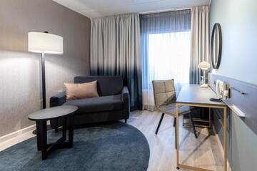 Фото номера Standard Family Three Отель Scandic Jyväskylä Station г. Йювяскюля 8