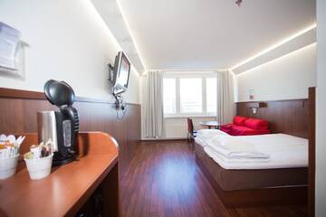 Фото номера Двухместный номер с 1 кроватью Отель Omena Hotel Jyväskylä г. Йювяскюля 12