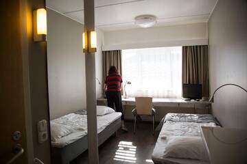Фото номера Стандартный одноместный номер Отель Finlandia Hotel Alba г. Йювяскюля 13