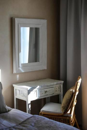 Фото номера Двухместный номер с 1 кроватью или 2 отдельными кроватями Отель Boutique Hotel Yöpuu г. Йювяскюля 6